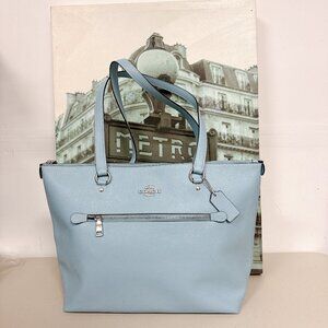 Coach 79608 Gallery Tote Crossgrain Leather Tote